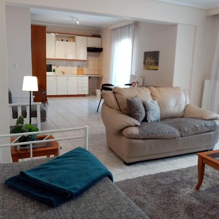 Apartment By The Beach With Amazing Sea View Peraía Zewnętrze zdjęcie