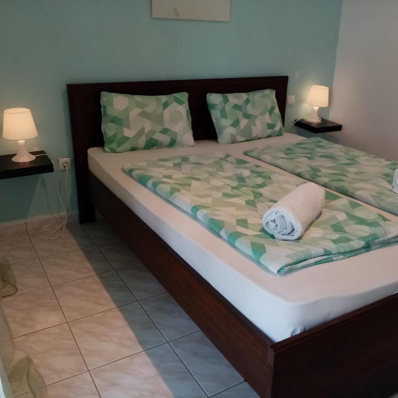 Apartment By The Beach With Amazing Sea View Peraía Zewnętrze zdjęcie